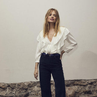 SuedaCC Frilly Blouse - White