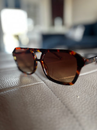 Romy – Retro Zonnebril Bruin